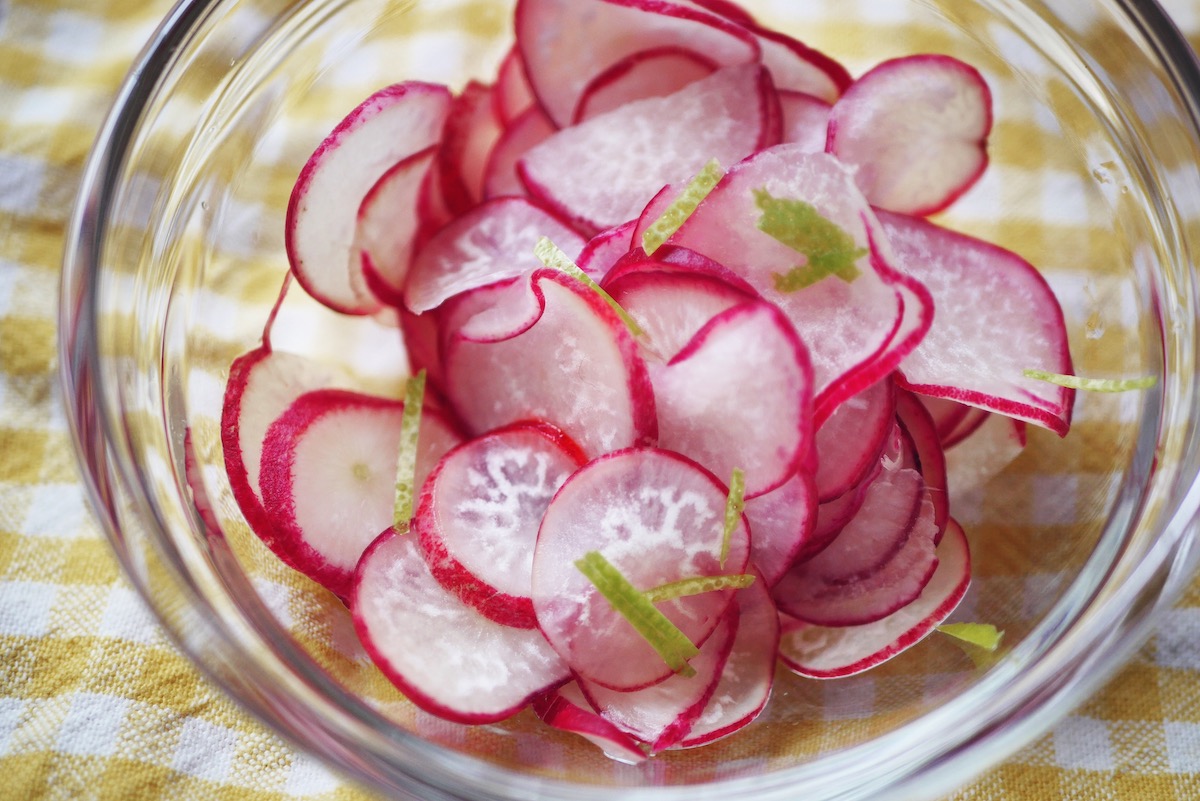 “刨檸檬皮在蘿蔔上”/